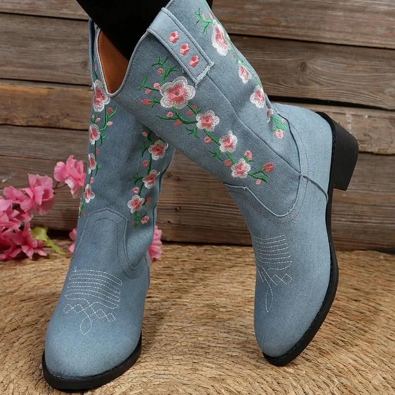 Stylische Denim-Westernstiefel mit Blumendesign  - Felda