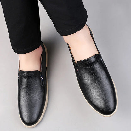 Bequeme Loafer aus Leder - Cyran