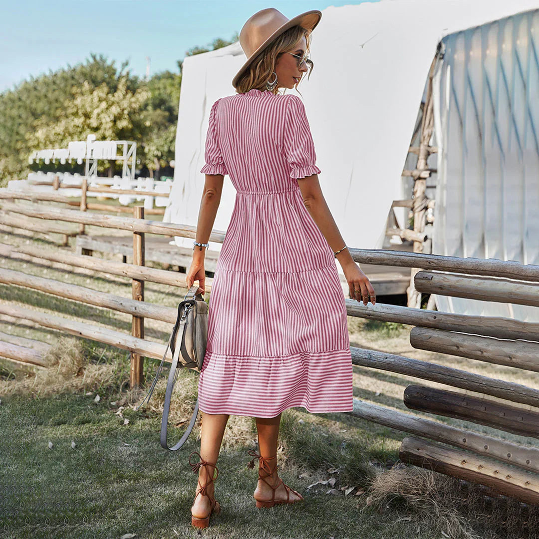 Elegantes Sommerkleid für Frauen - Charm