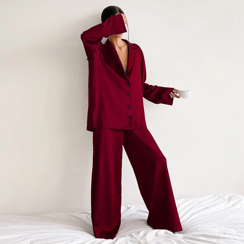 Seidige Eleganz Pyjama-Set in Übergröße - Belen