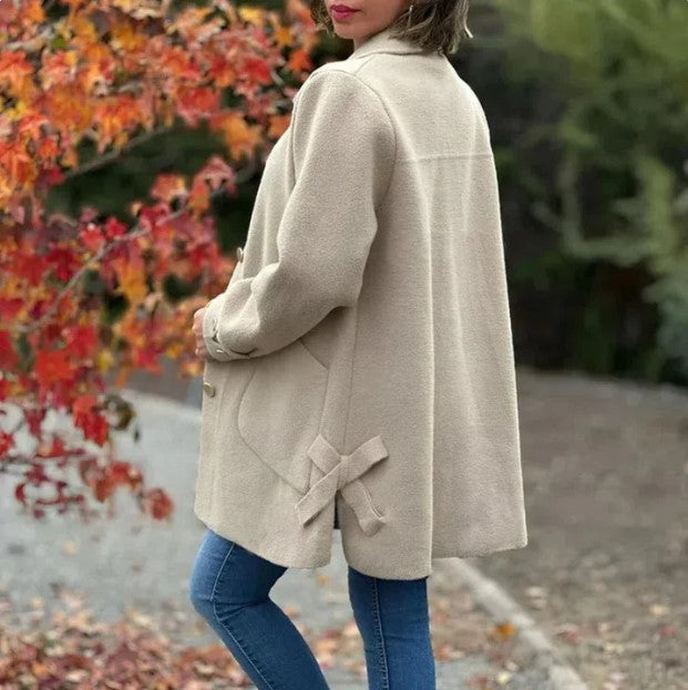 Elegante Jacke für Frauen, ideal für Herbst und Winter, klassisches Design mit praktischen Taschen und hochwertiger Verarbeitung