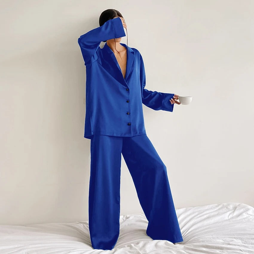 Seidige Eleganz Pyjama-Set in Übergröße - Belen