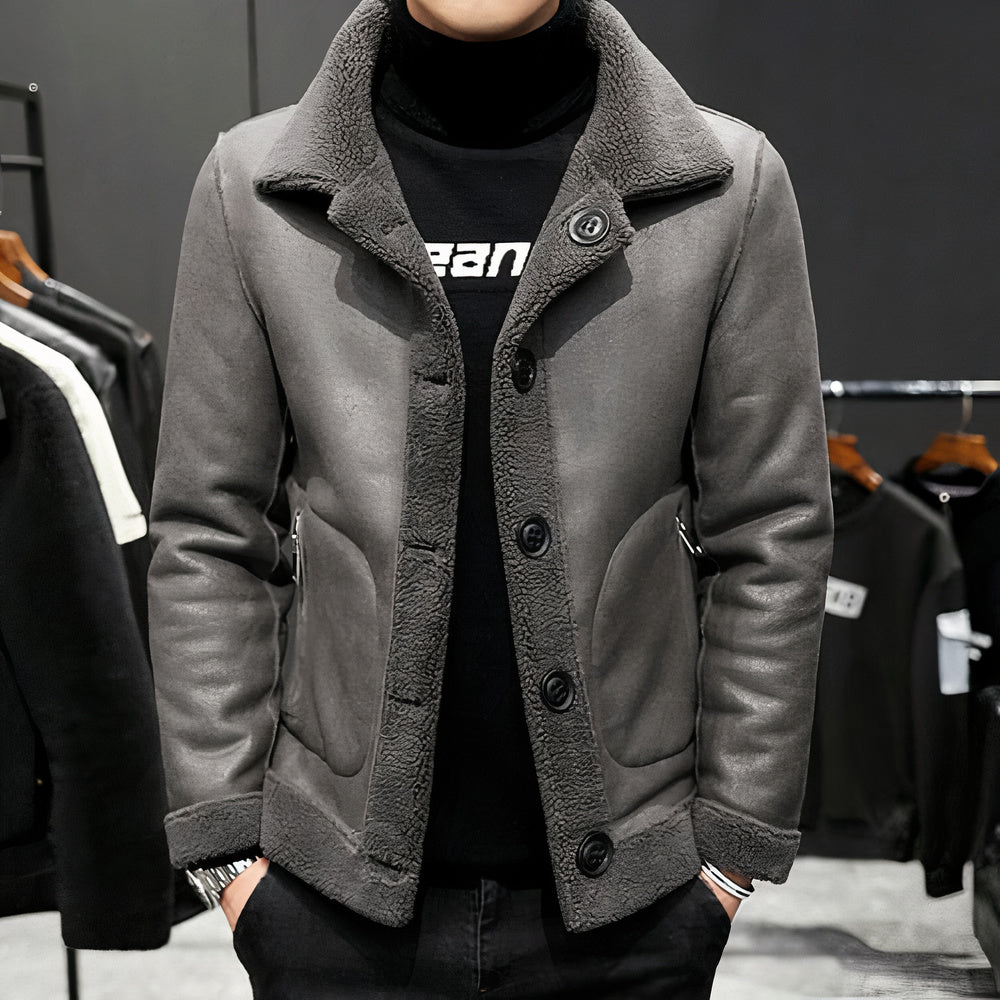 Herren Casual Winterjacke mit weichem Futter, ideal für kalte Herbst- oder Wintertage.