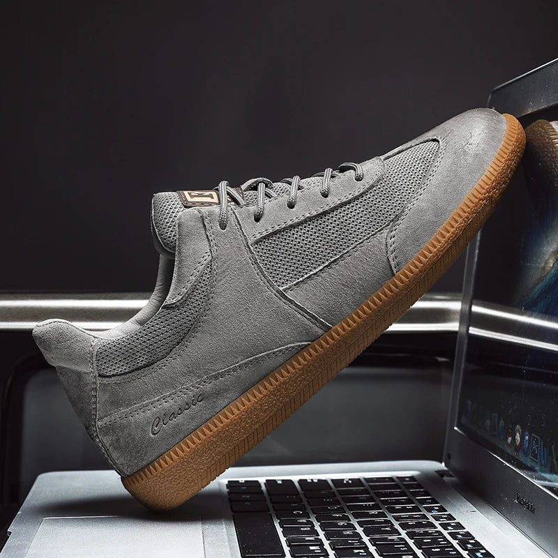 Herren Sneaker aus echtem Leder, ideal für Herbst und Winter, mit stilvollem und komfortablem Design.