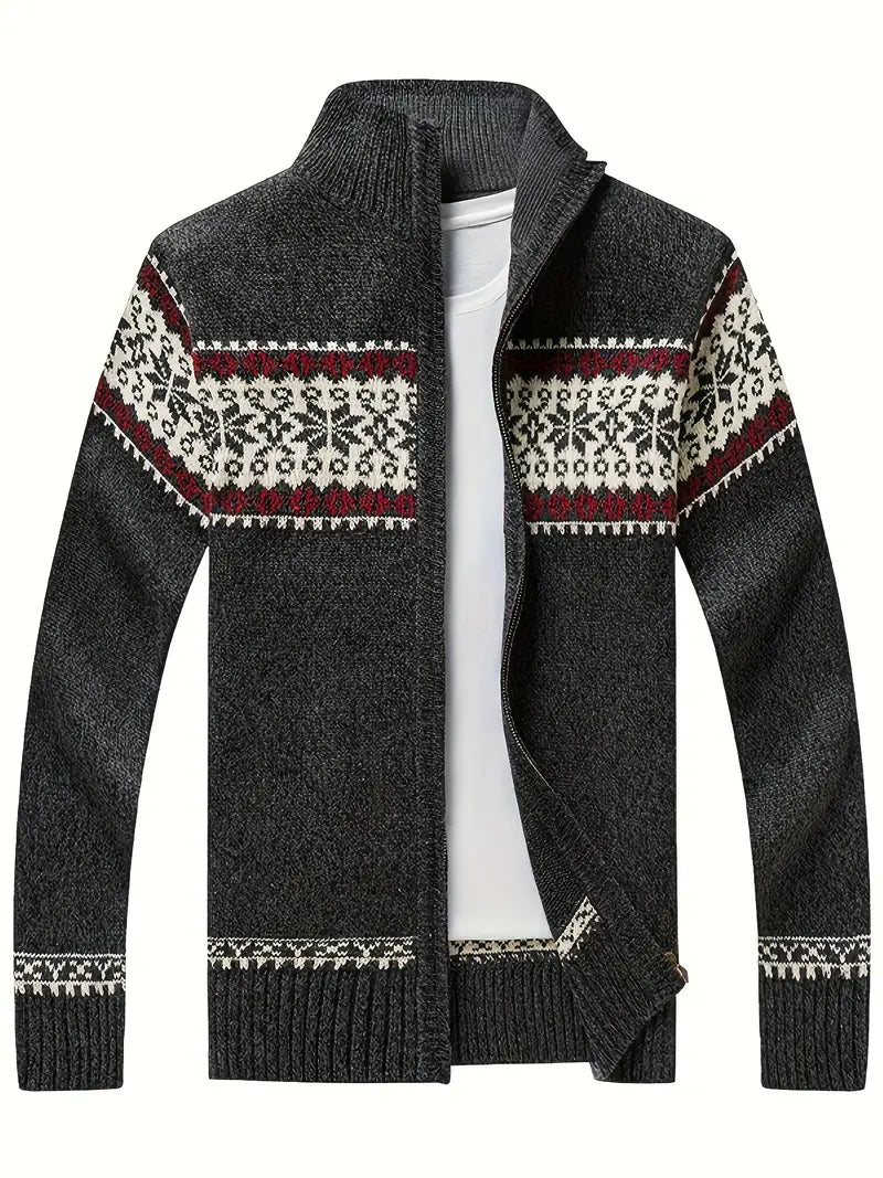 Lässige skandinavische Strickjacke für Herren, ideal für Herbst- und Wintertage, mit klassischem Muster und Reißverschluss.

