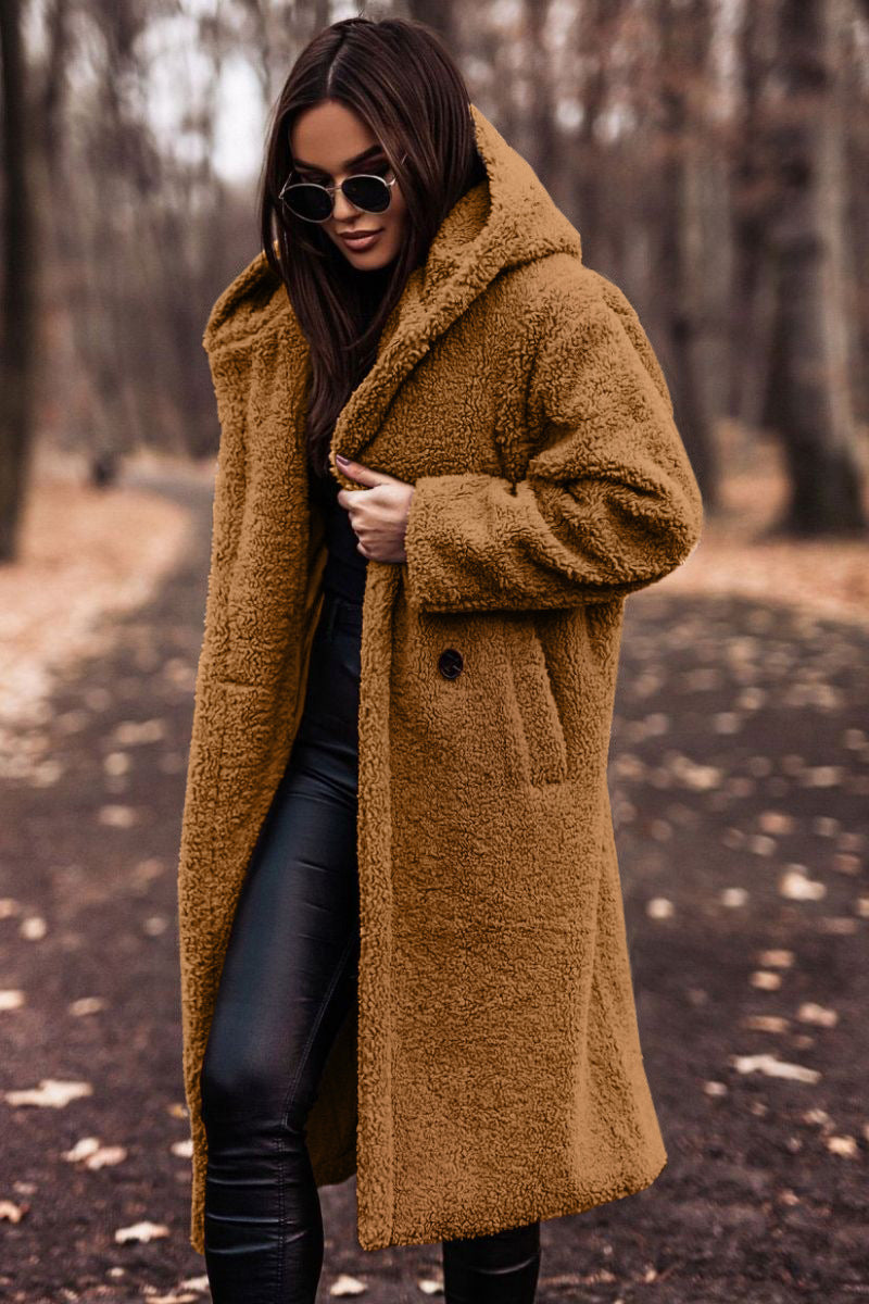 Modische und bequeme Jacke für Frauen, ideal für Herbst- und Wintertage.