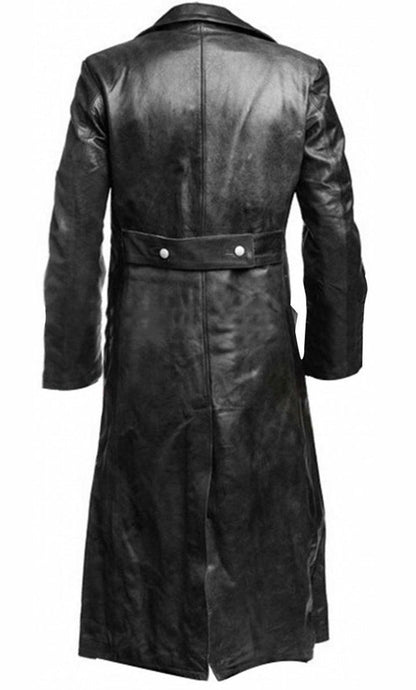 Modischer Trenchcoat aus Leder mit hochwertigem Material, zeitlosem Design und verstellbarem Gürtel, ideal für kalte Tage.