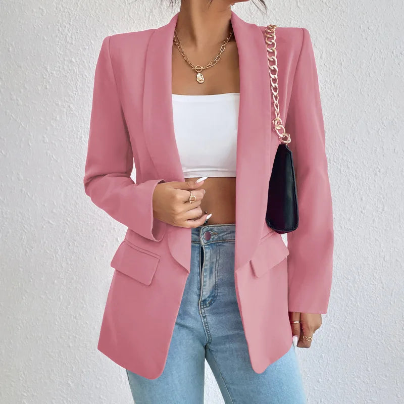 Stilvoller Blazer für Damen, ideal für elegante und lässige Outfits, mit hochwertigem Material und praktischen Taschen.