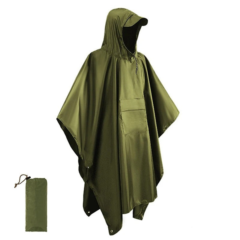 Wasserdichte Ponchojacke zum Wandern – idealer Schutz vor Regen bei Outdoor-Aktivitäten.