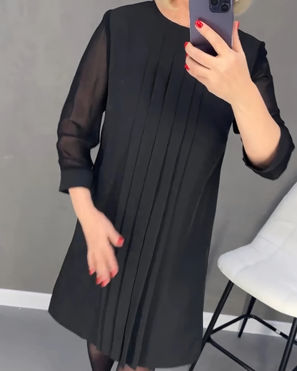 Elegantes Kleid mit Mesh-Ärmeln - Cerise